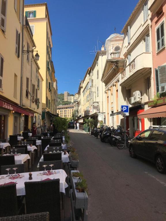 Ajaccio Centre Vieille Ville Imperiale Tt Confort Ttes Commodites 3 A 4 Pers Cathedrale A 300M Mer Port Marche Local Plages Exterior foto